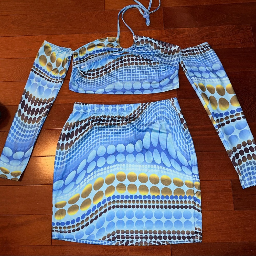 matching 2 piece set cropped top and skirt
